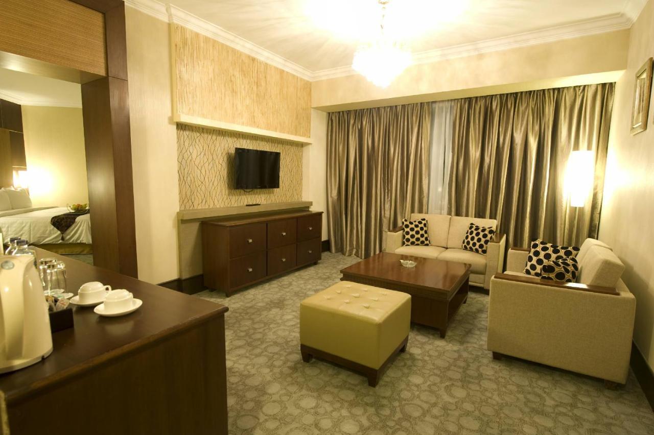 Emerald Garden International Hotel Медан Экстерьер фото