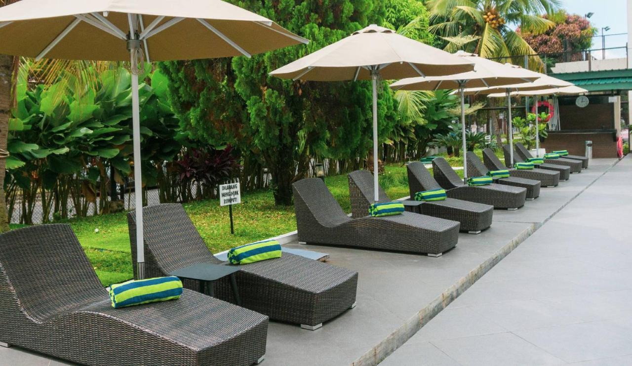 Emerald Garden International Hotel Медан Экстерьер фото