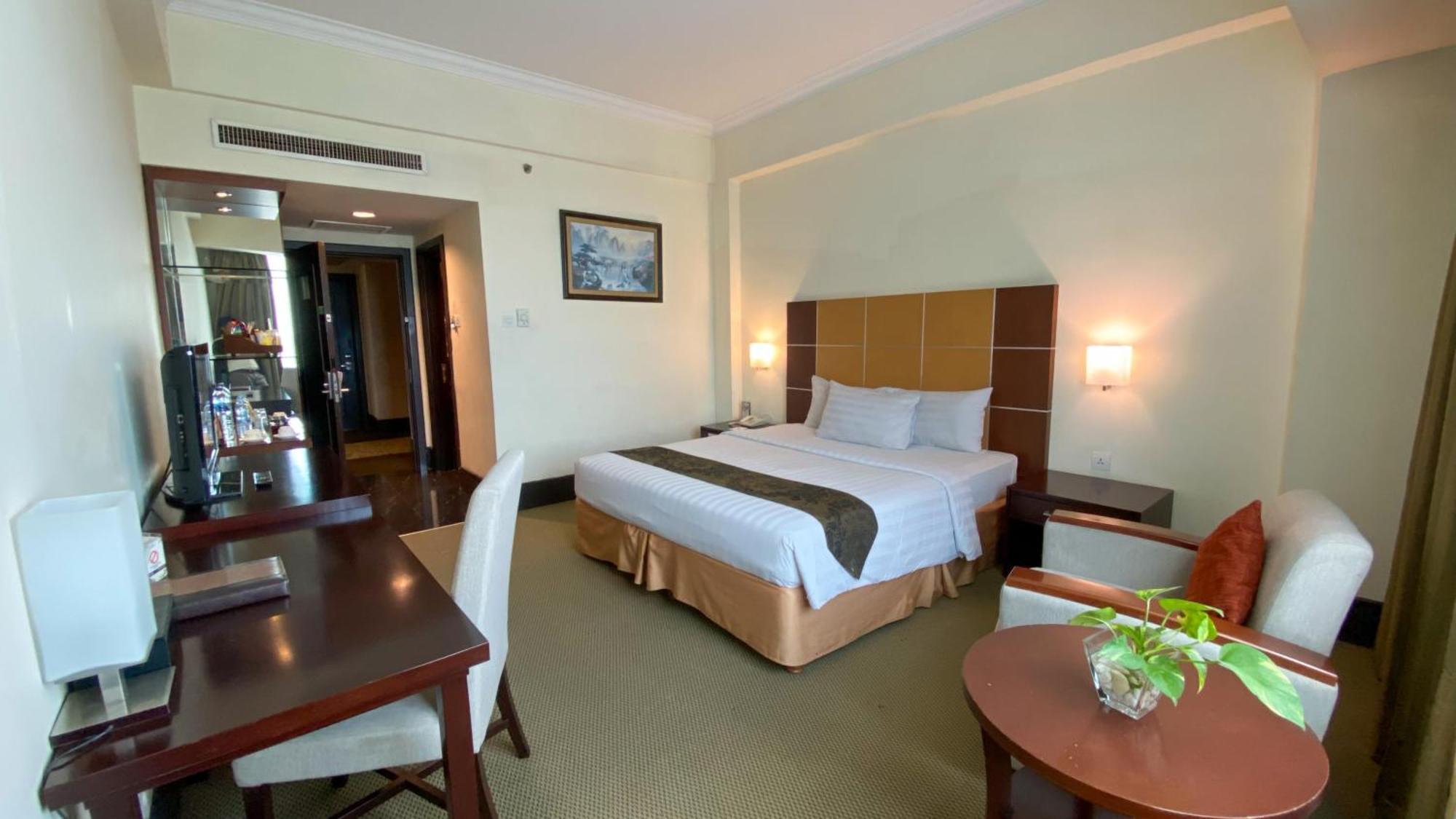 Emerald Garden International Hotel Медан Экстерьер фото