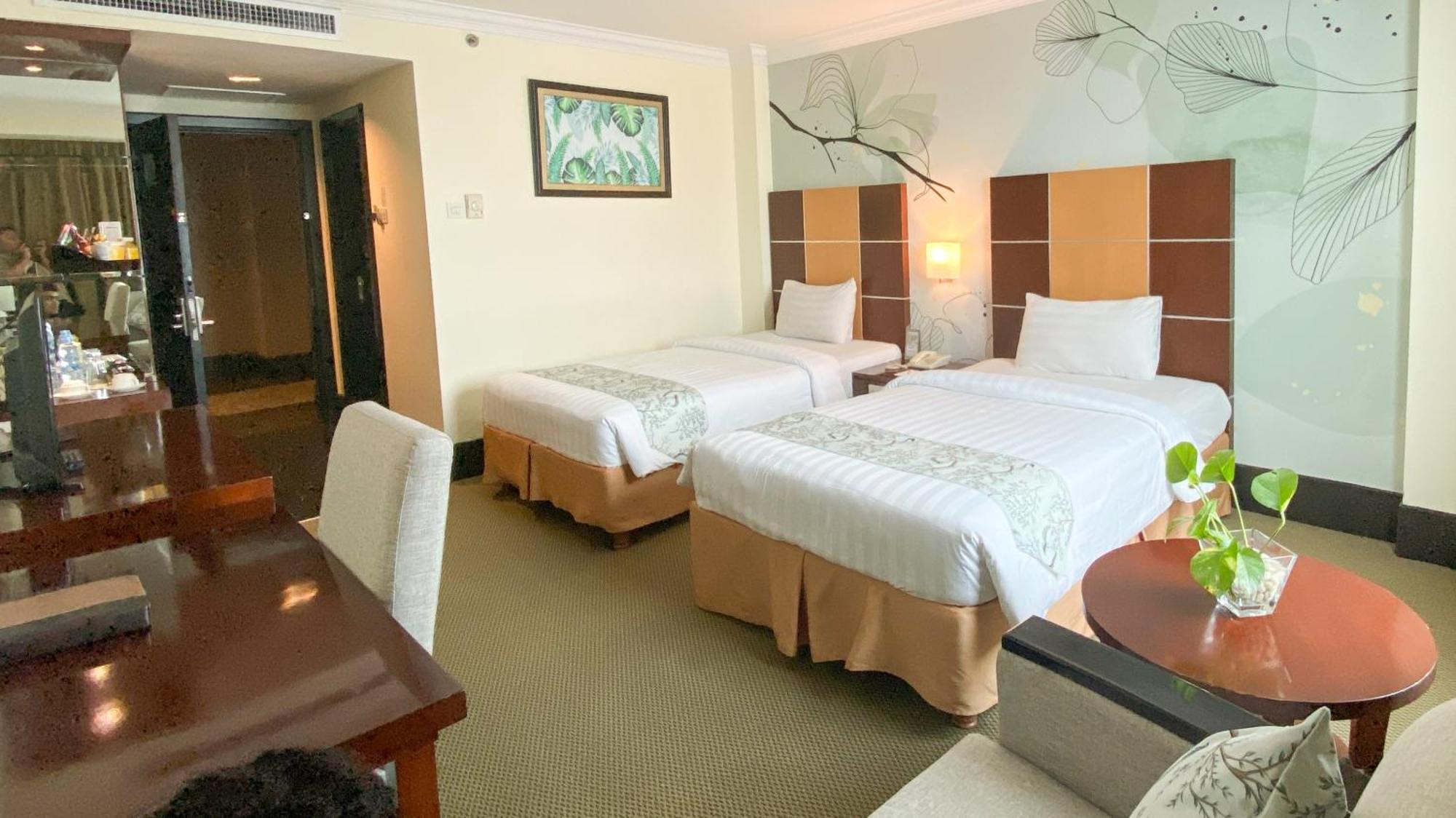 Emerald Garden International Hotel Медан Экстерьер фото