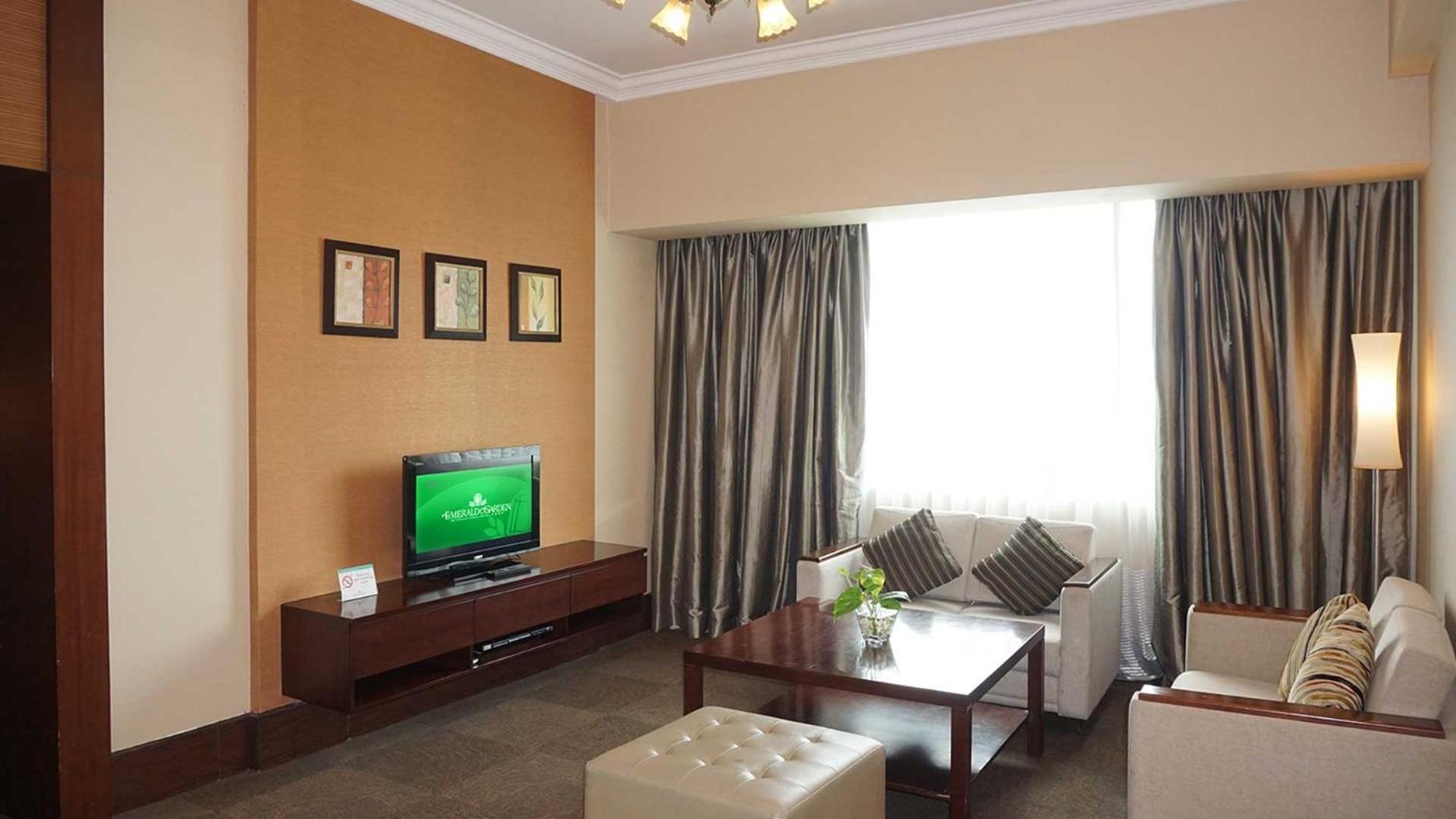 Emerald Garden International Hotel Медан Экстерьер фото